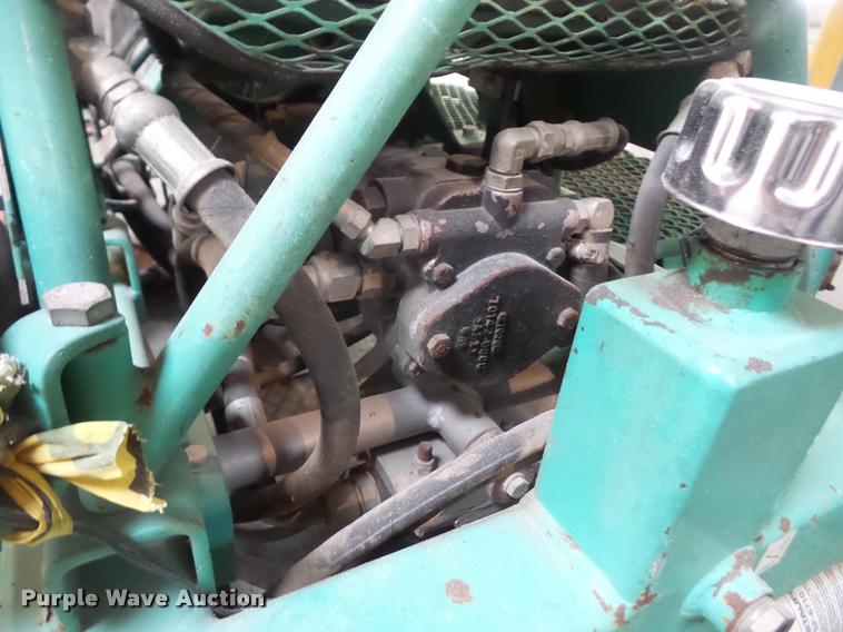 image for item DB0649 1999 Whiteman HTH38KDTCSL power trowel