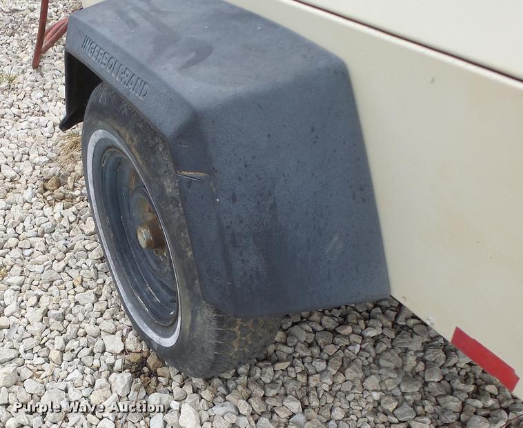 image for item DB1289 Ingersoll Rand 185 air compressor