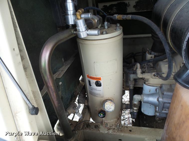 image for item DB1289 Ingersoll Rand 185 air compressor