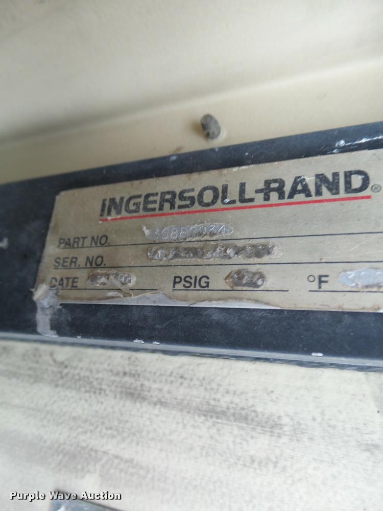 image for item DB1289 Ingersoll Rand 185 air compressor