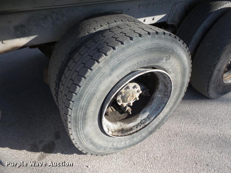 image for item DB1502 1991 Ford LT8000 dump truck