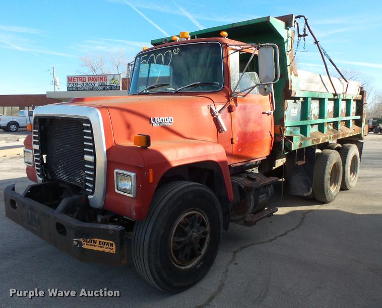 image for item DB1503 1991 Ford LT8000 dump truck