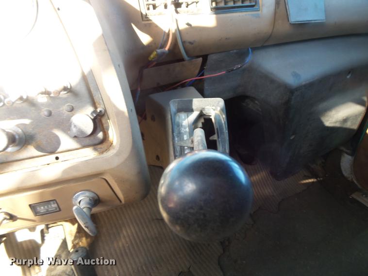 image for item DB1503 1991 Ford LT8000 dump truck