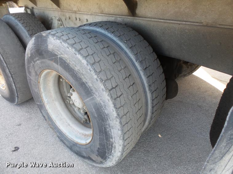 image for item DB1503 1991 Ford LT8000 dump truck