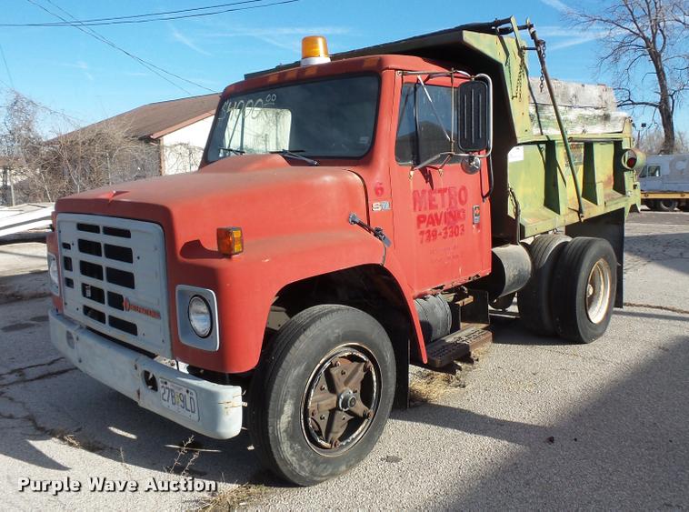 image for item DB1505 1987 International S1700 dump truck