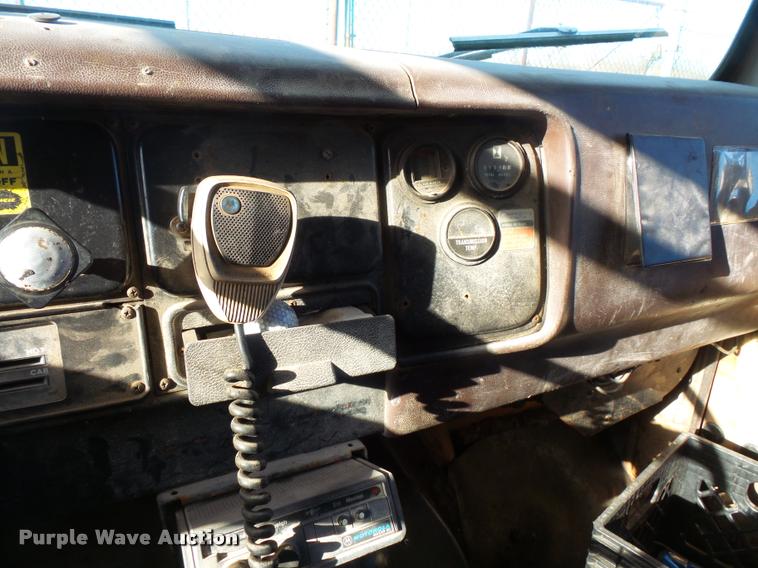 image for item DB1505 1987 International S1700 dump truck