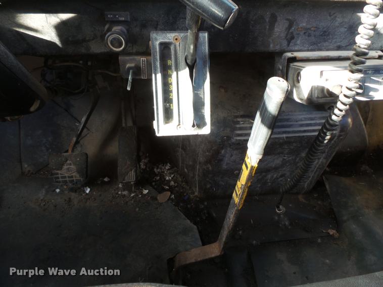 image for item DB1505 1987 International S1700 dump truck