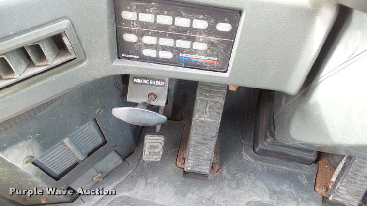 image for item DB3803 2003 Komatsu WA180-3MC wheel loader