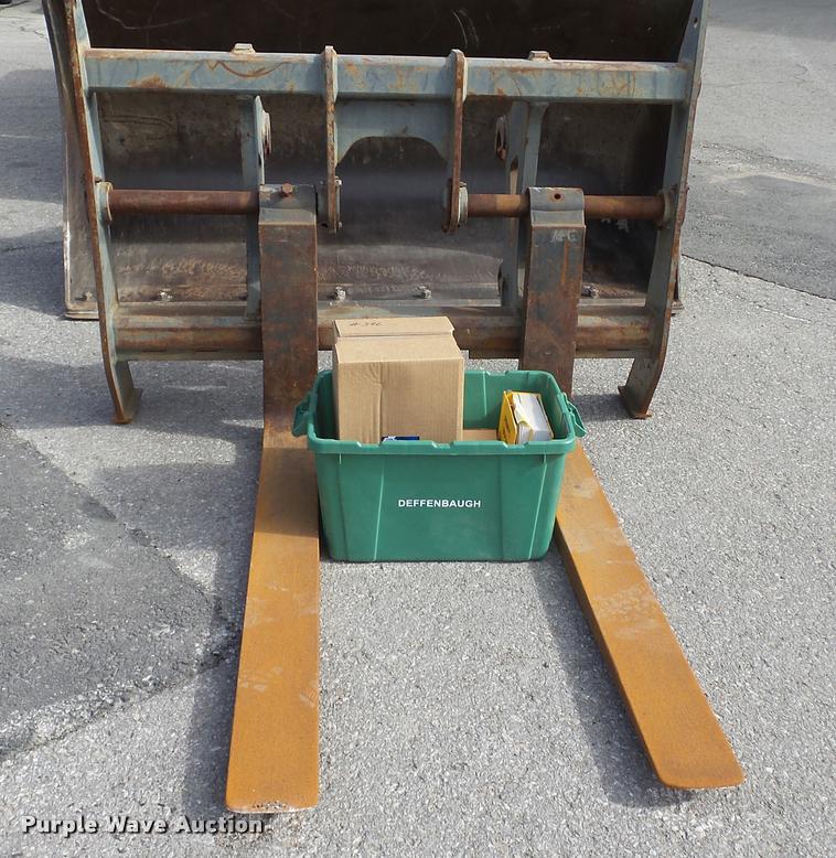 image for item DB3803 2003 Komatsu WA180-3MC wheel loader