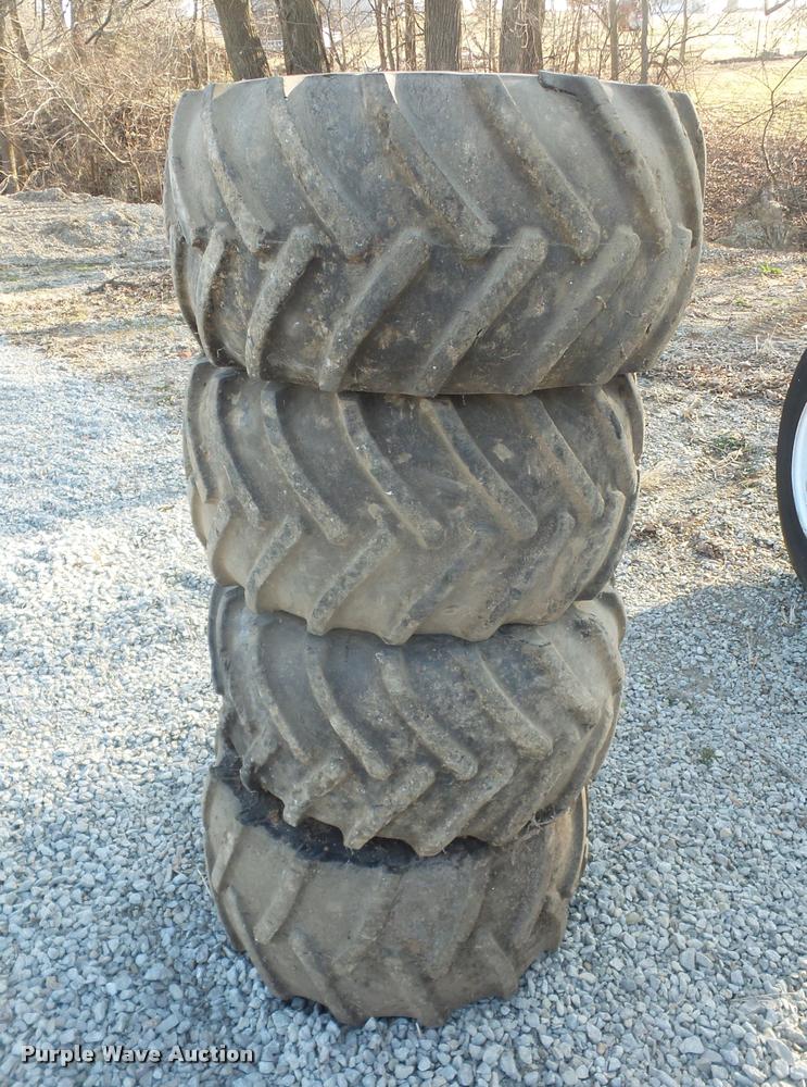 image for item DC9166 (4) 31x15.50-15 tires