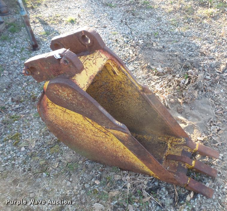 image for item DC9167 Backhoe bucket