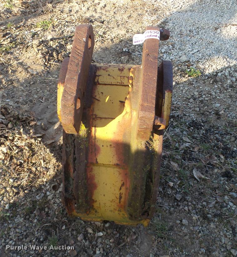image for item DC9167 Backhoe bucket