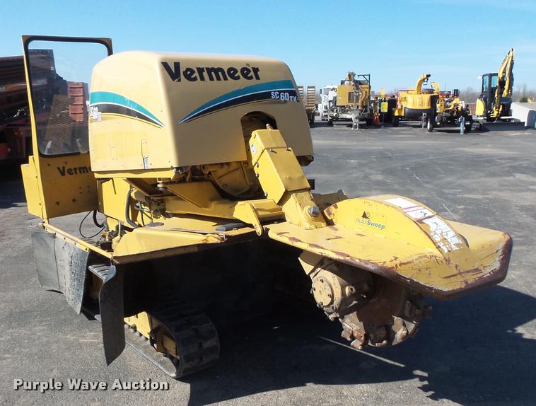 image for item DC9516 2006 Vermeer SC60TX stump grinder