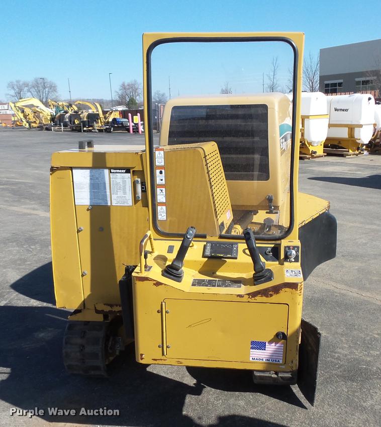 image for item DC9516 2006 Vermeer SC60TX stump grinder