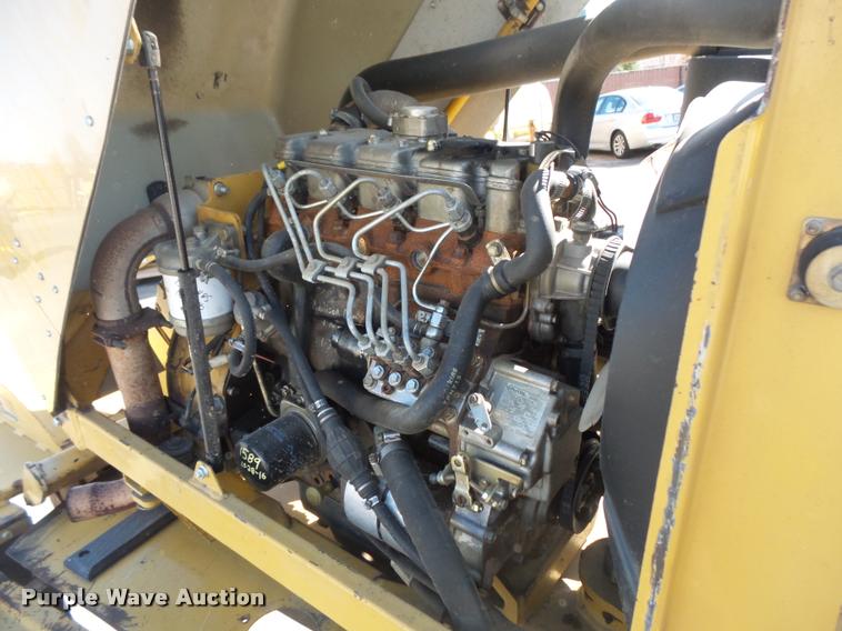 image for item DC9516 2006 Vermeer SC60TX stump grinder