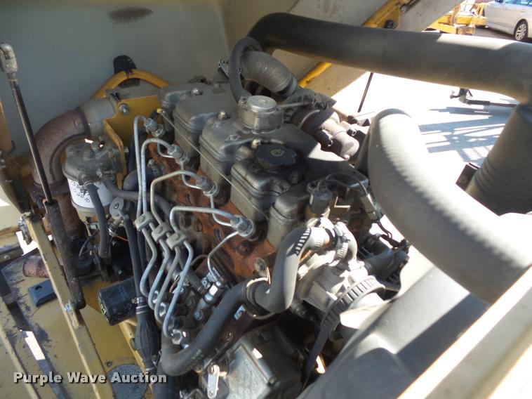 image for item DC9516 2006 Vermeer SC60TX stump grinder