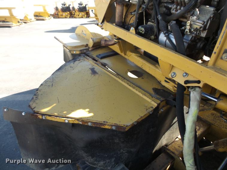 image for item DC9516 2006 Vermeer SC60TX stump grinder