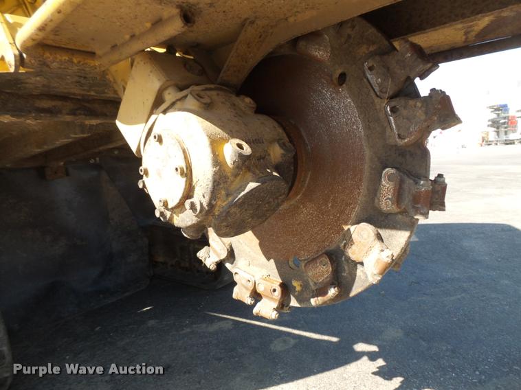 image for item DC9516 2006 Vermeer SC60TX stump grinder