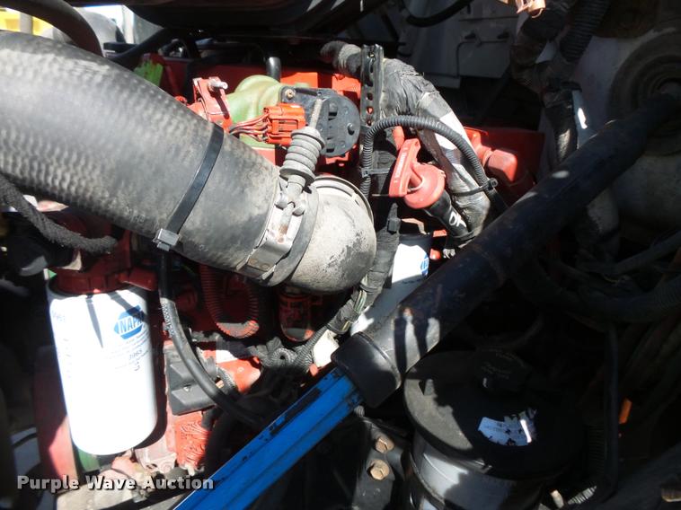 image for item DC9520 2009 Ford F750 XLT Super Duty service truck with crane