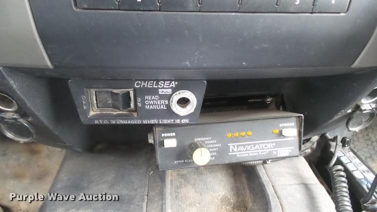 image for item DQ9844 2011 Dodge Ram 5500 XL bucket truck