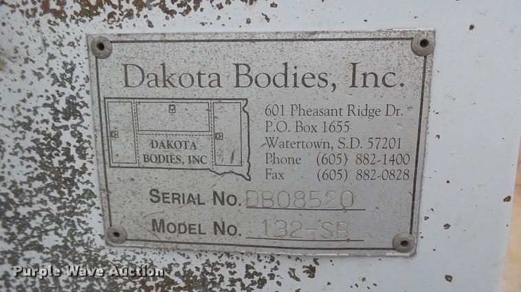 image for item DQ9844 2011 Dodge Ram 5500 XL bucket truck