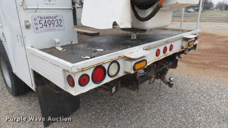 image for item DQ9844 2011 Dodge Ram 5500 XL bucket truck