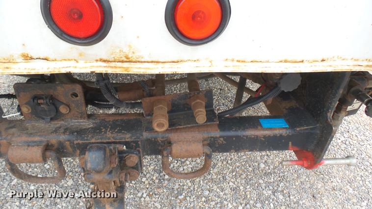 image for item DQ9844 2011 Dodge Ram 5500 XL bucket truck