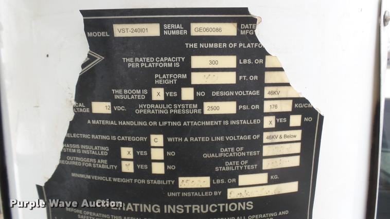 image for item DQ9844 2011 Dodge Ram 5500 XL bucket truck