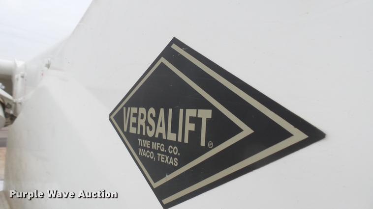 image for item DQ9844 2011 Dodge Ram 5500 XL bucket truck