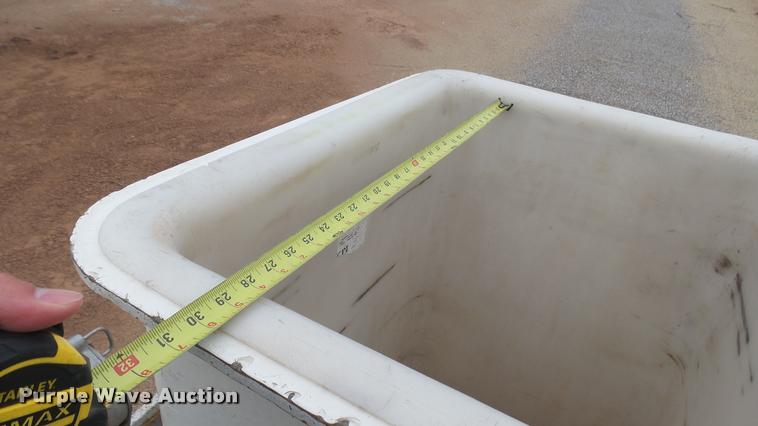 image for item DQ9844 2011 Dodge Ram 5500 XL bucket truck