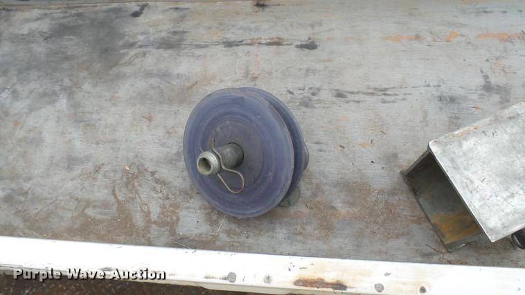 image for item DQ9844 2011 Dodge Ram 5500 XL bucket truck