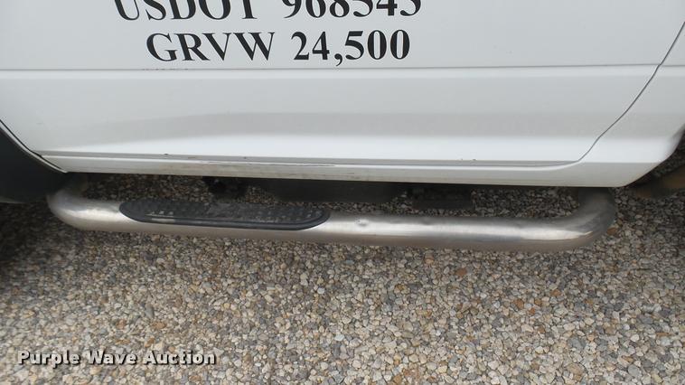 image for item DQ9844 2011 Dodge Ram 5500 XL bucket truck