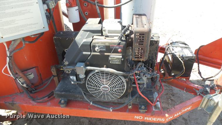 image for item DQ9912 1999 Crafco SS60 melter/applicator