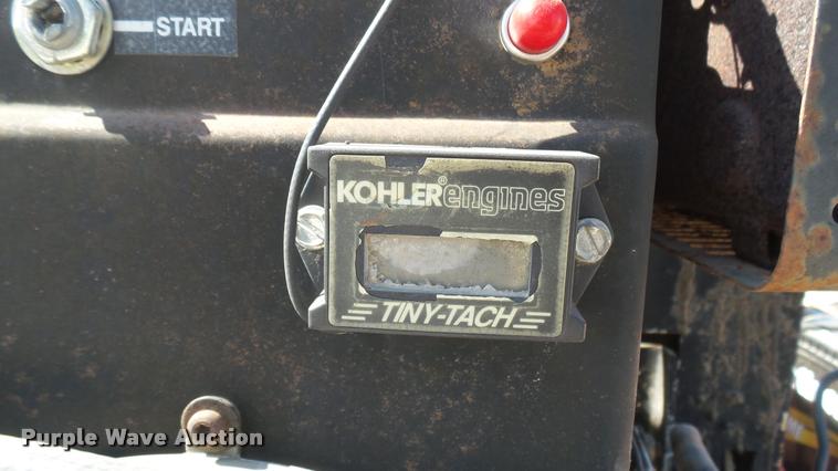 image for item DQ9912 1999 Crafco SS60 melter/applicator