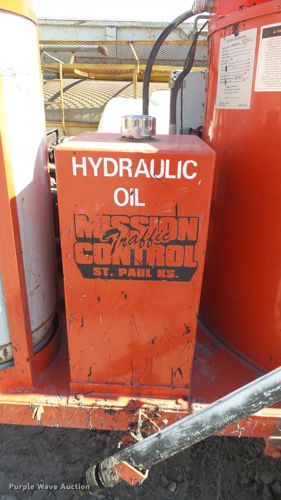 image for item DQ9912 1999 Crafco SS60 melter/applicator