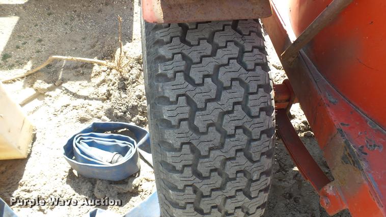 image for item DQ9912 1999 Crafco SS60 melter/applicator