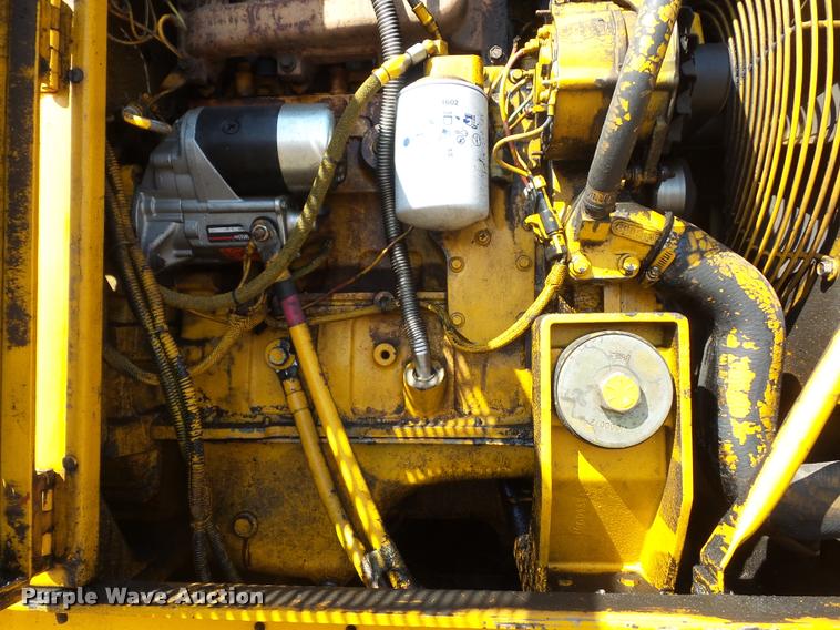 image for item J1551 1999 International 2554 vacuum truck