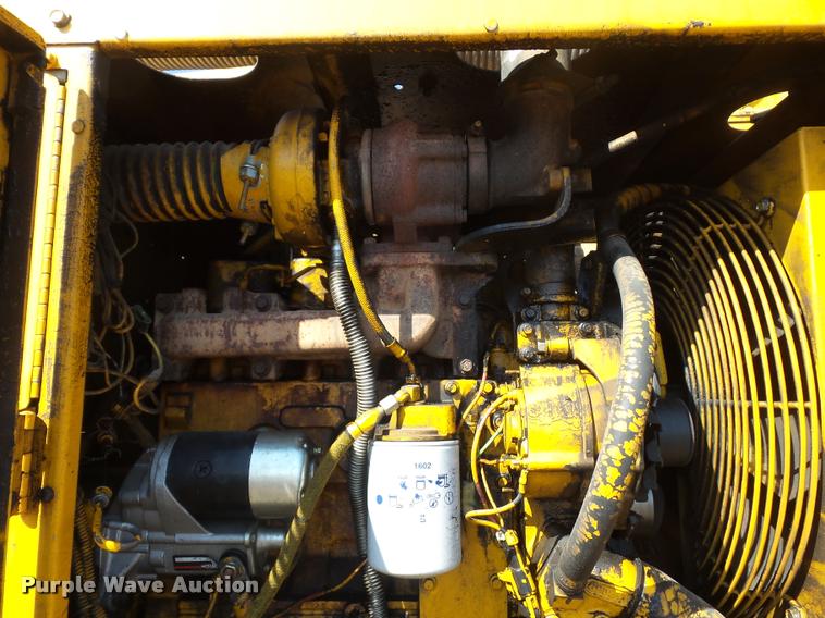 image for item J1551 1999 International 2554 vacuum truck