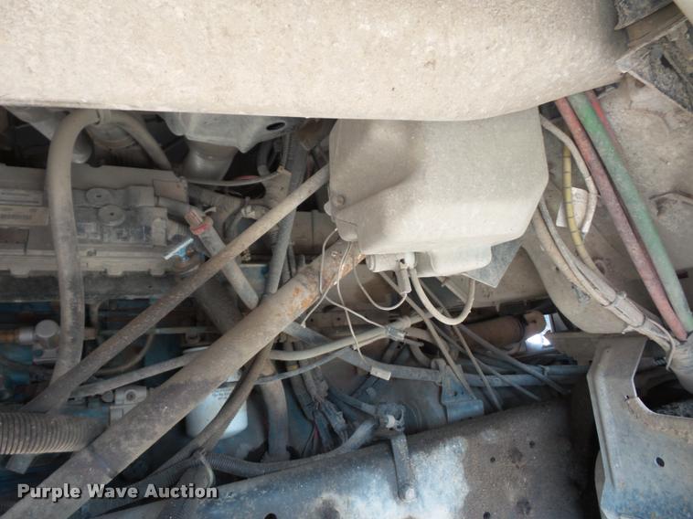 image for item J1551 1999 International 2554 vacuum truck