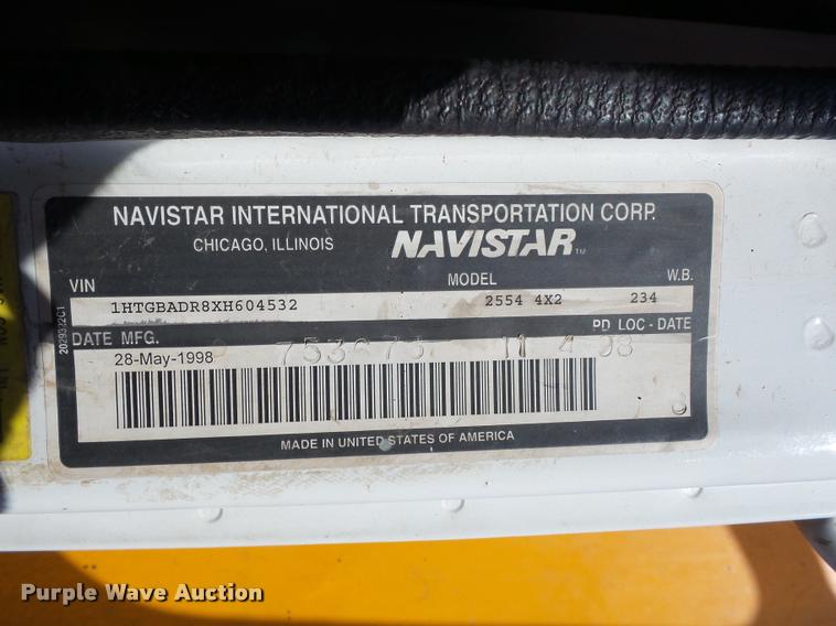 image for item J1551 1999 International 2554 vacuum truck