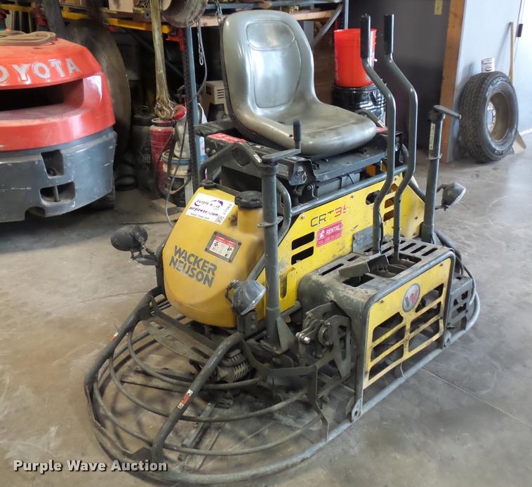 image for item J1563 Wacker Neuson CRT36 power trowel