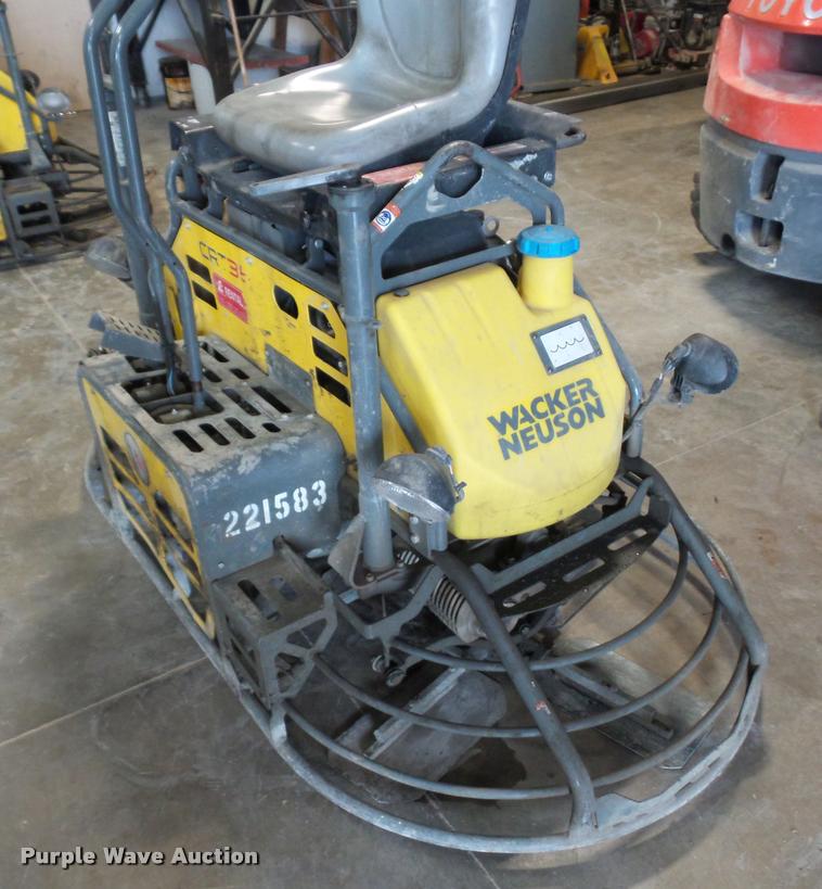 image for item J1563 Wacker Neuson CRT36 power trowel