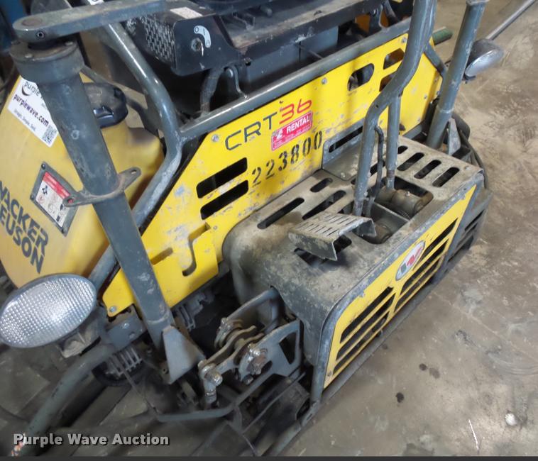 image for item J1564 Wacker Neuson CRT36 power trowel