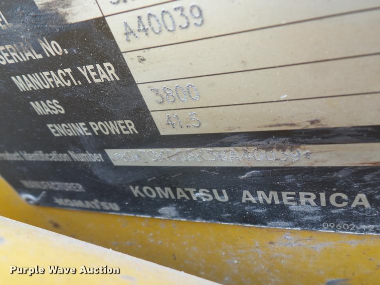 image for item J1567 2006 Komatsu SK820 skid steer