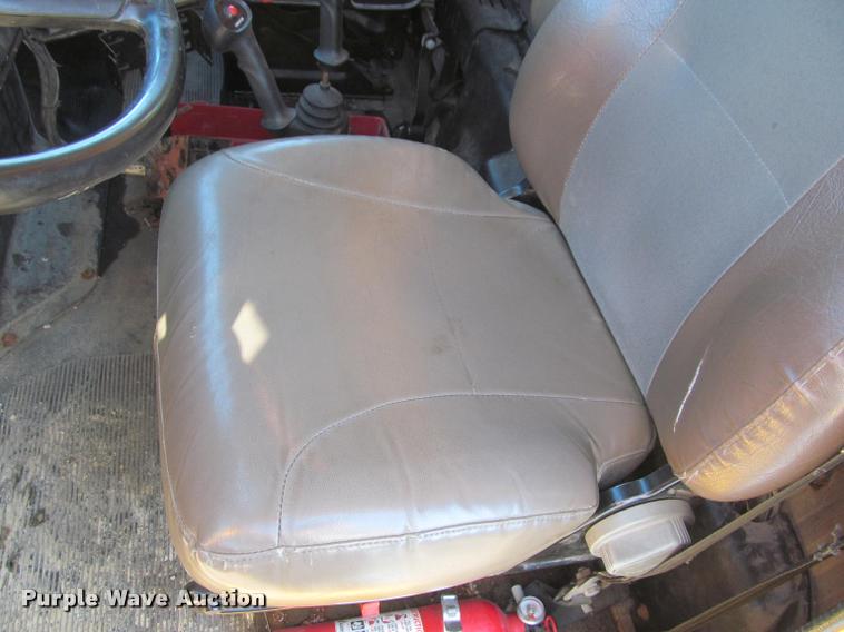 image for item J2613 2002 International 4900 dump truck