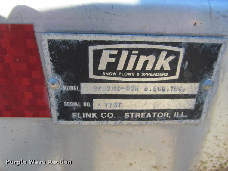 image for item J2614 2001 International 4900 dump truck