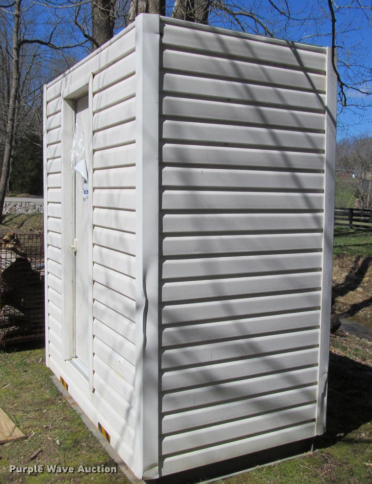 image for item J2616 Bath house