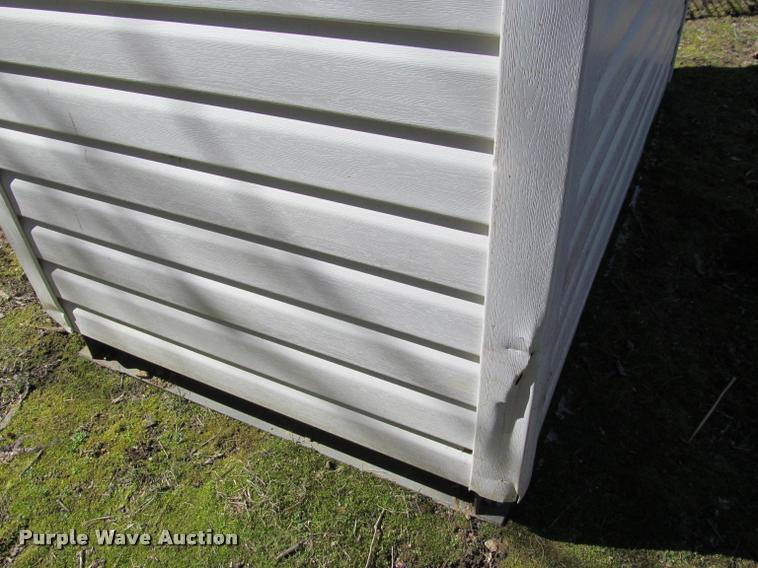 image for item J2616 Bath house