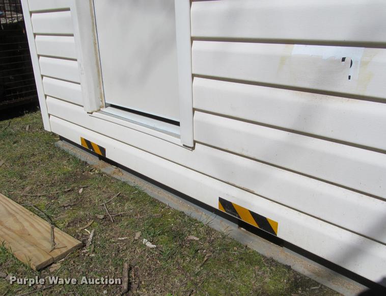 image for item J2616 Bath house