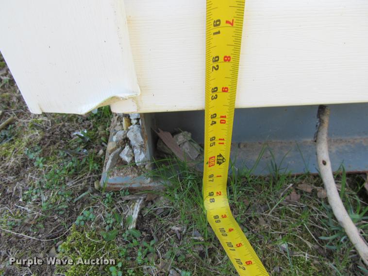 image for item J2616 Bath house